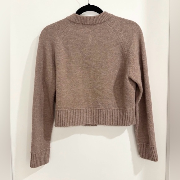 Uniqlo GU Tan Cardigan Sweater Size S - Picture 2 of 4